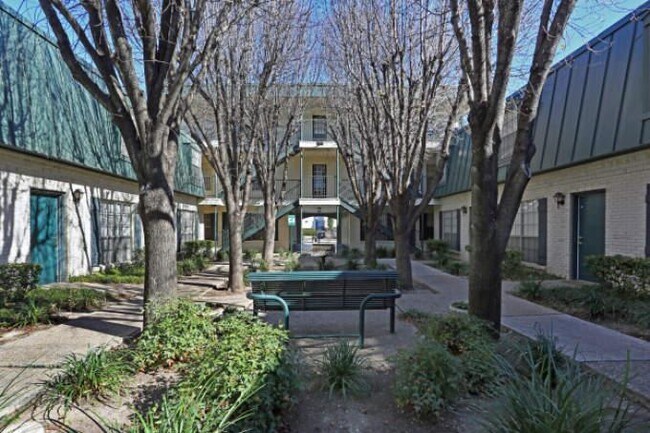 Foto del edificio - 1 bedroom in Austin TX 78752