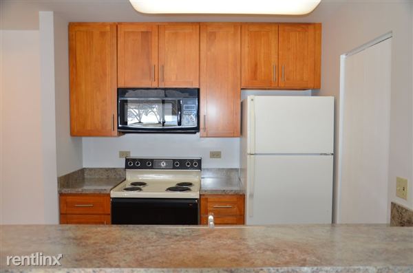Foto del edificio - 107 Glengarry Dr