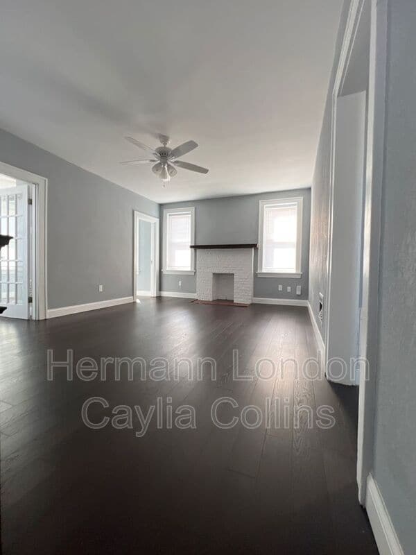 Building Photo - 4413 Delor St