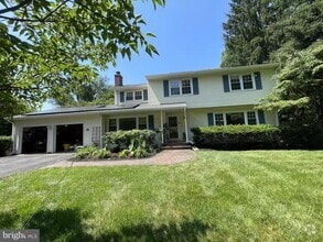 Building Photo - 30 Norchester Dr