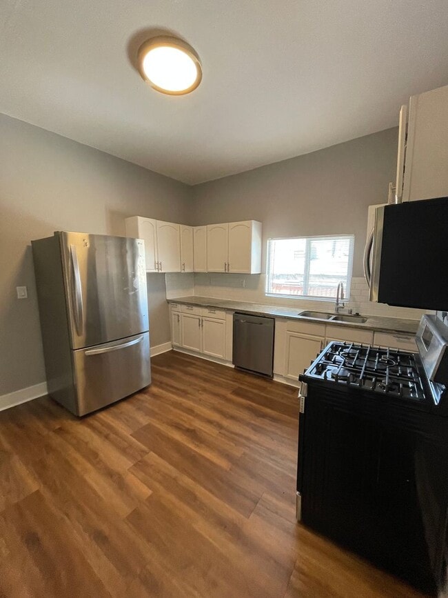Photo - 1436-1438 3rd St Apartment