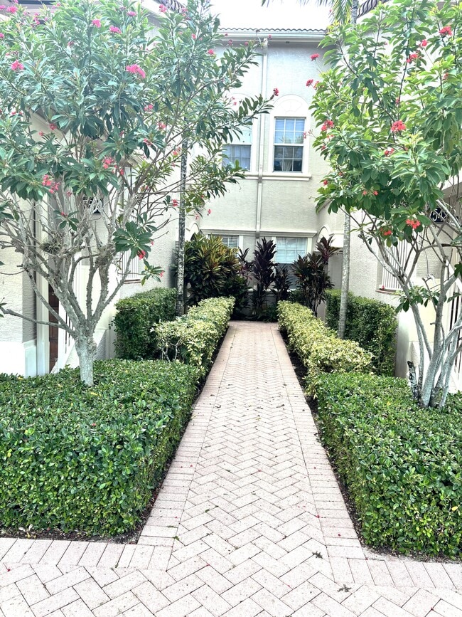 Walkway - 7554 SW Herrington Ln