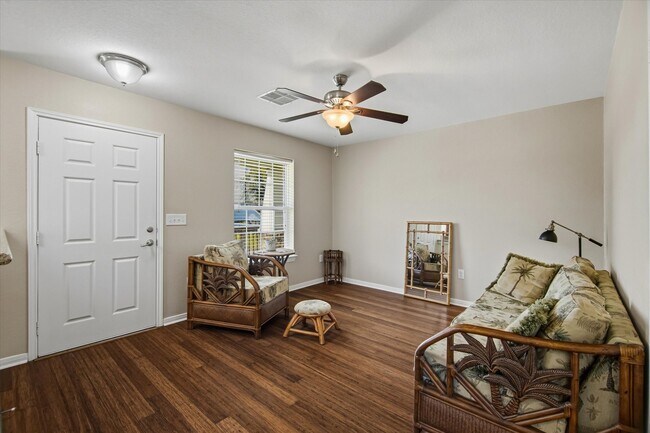 Building Photo - 1618 Bayou Shore Dr