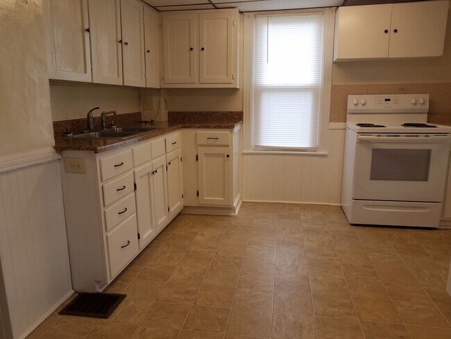 Foto del edificio - House for Rent in Quincy
