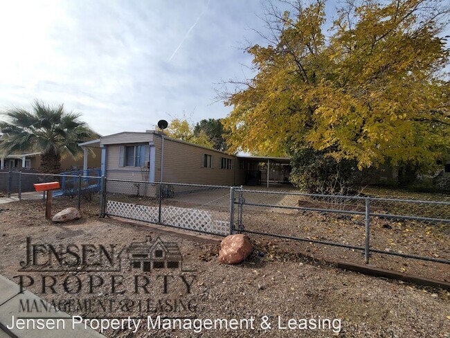 Foto del edificio - 3 br, 2 bath House - 550 South 150 East