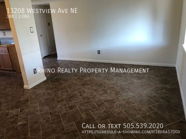 Foto del edificio - 13208 Westview Ave NE