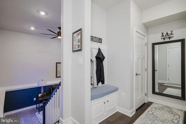 Foto del edificio - 734 Iron Gate Rd