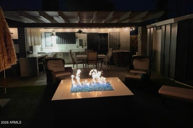 Foto del edificio - 1720 N Whittier Dr