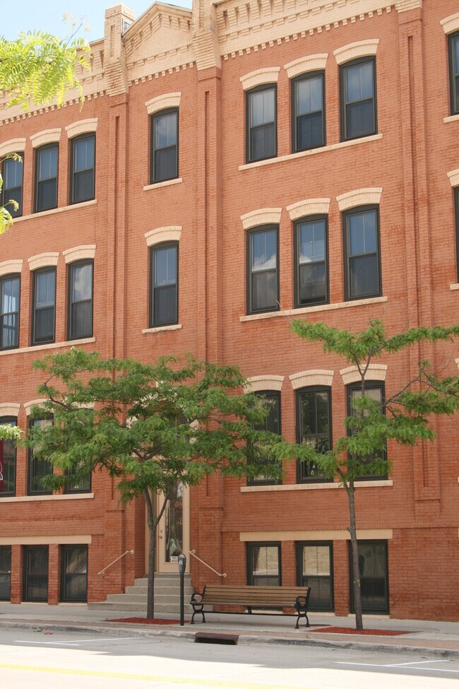 Edificio frontal - Leverenz Apartments
