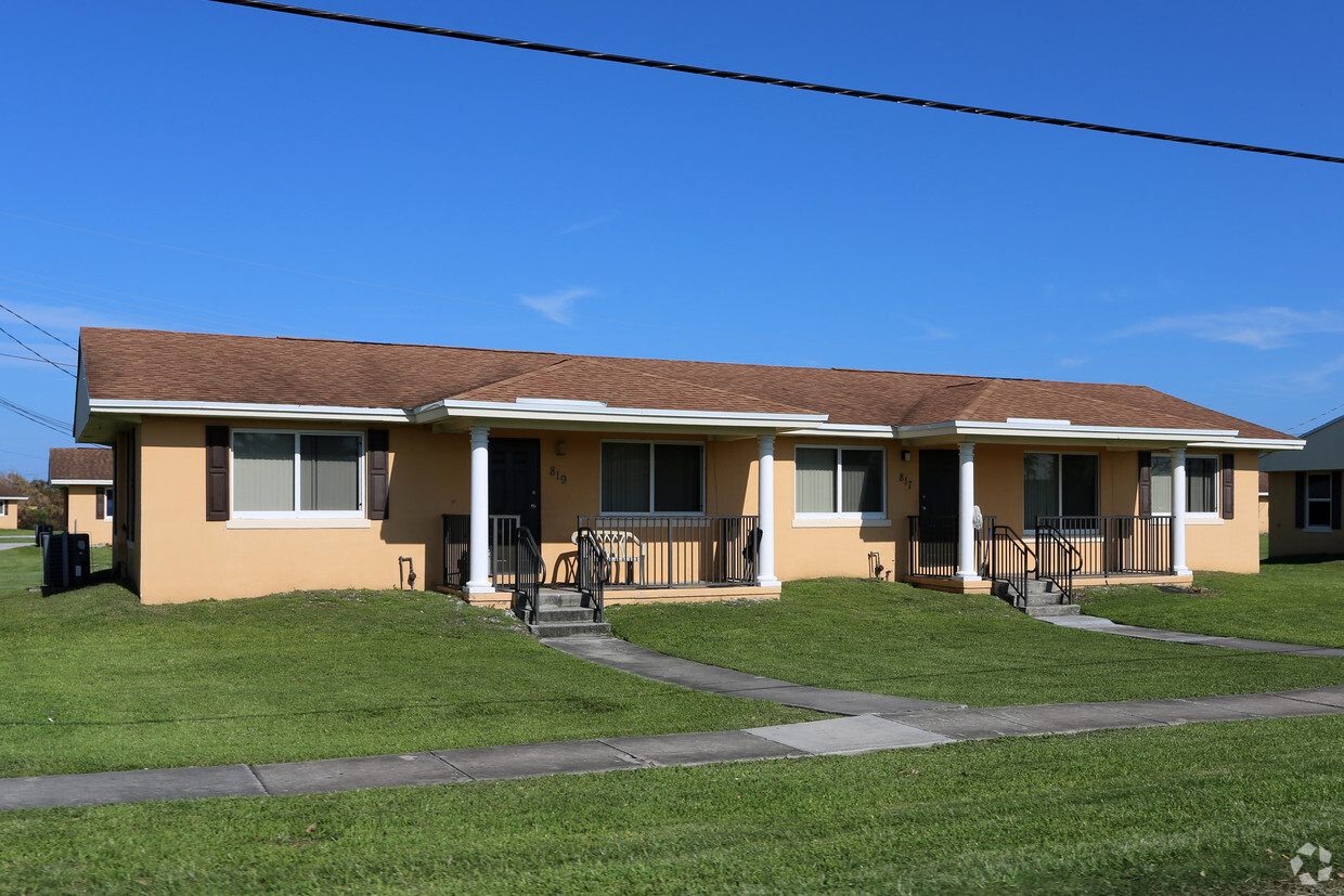 Foto principal - McClure Village Annex