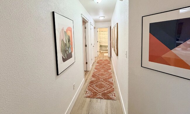 Foto del edificio - 2678 Queens Way