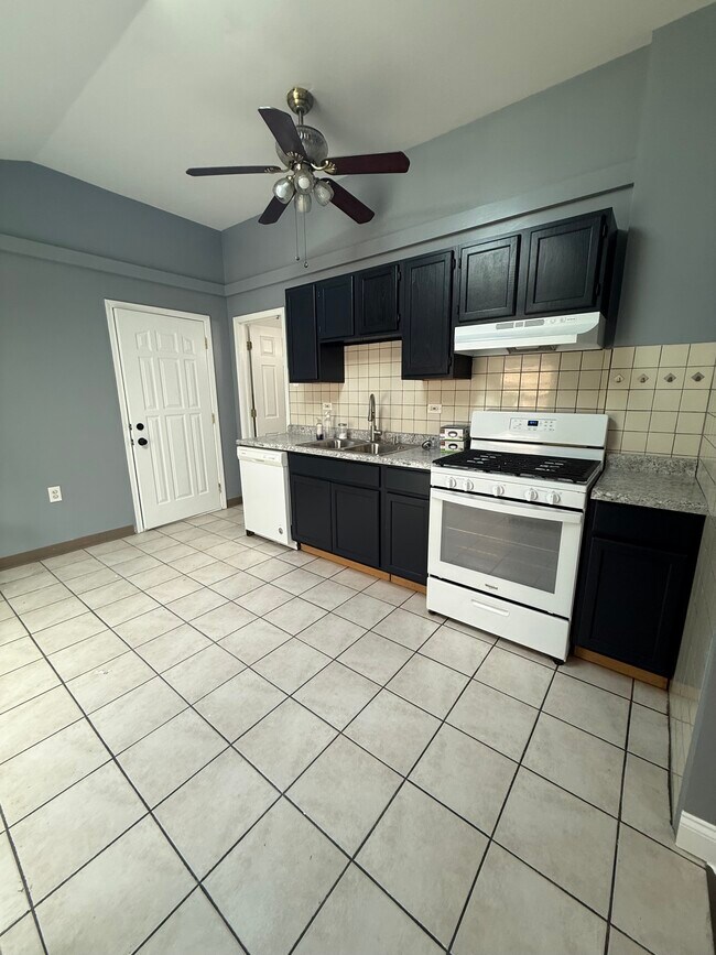 Foto del edificio - 3052 W Lyndale St