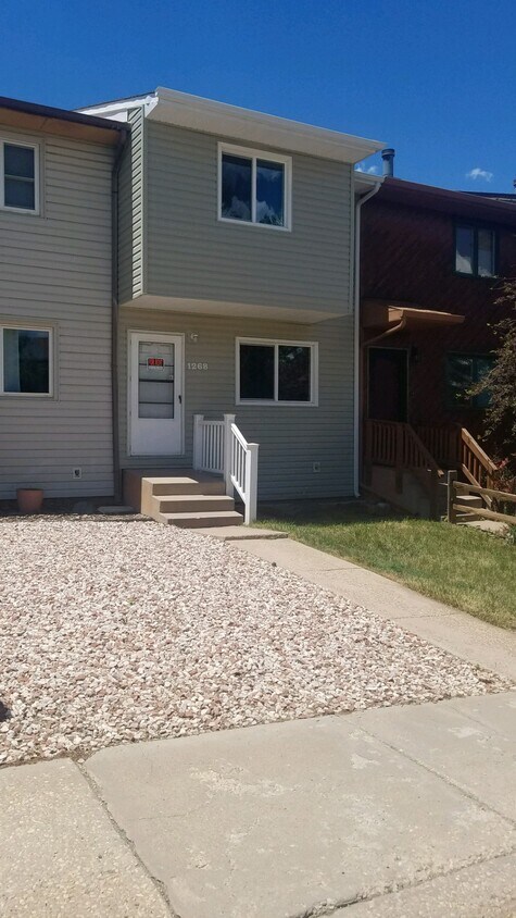 Primary Photo - 1268 N 18th St