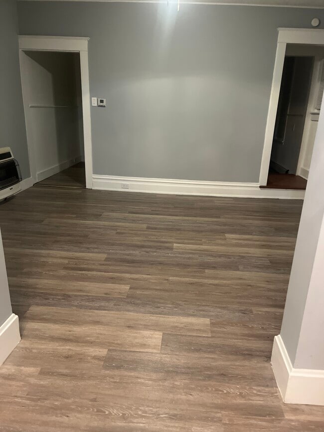 dining room - 529 Linden Ave