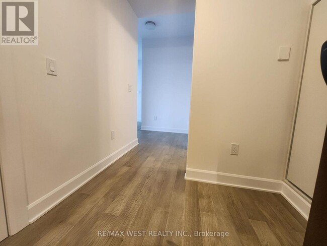 Building Photo - 3240 William Coltson Ave