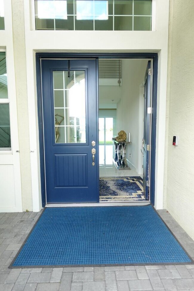 Foto del edificio - 15131 Courtland Ct