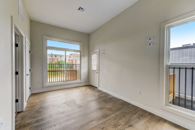 Foto del edificio - 619 N 35th St