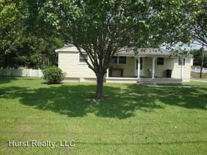Building Photo - 140 Queens Creek Rd