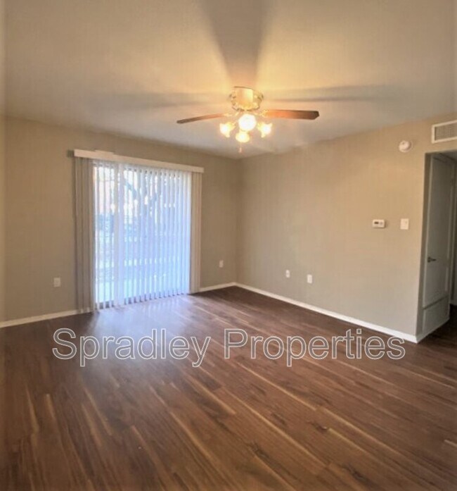 Building Photo - 200 Bosque Rd