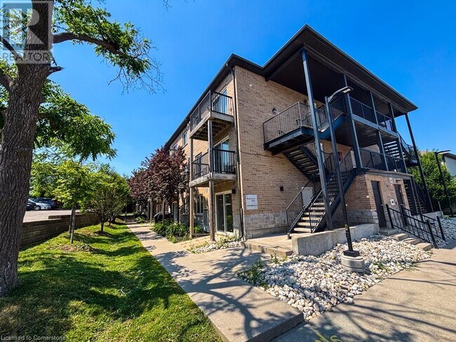 Photo du bâtiment - 185 Windale Crescent