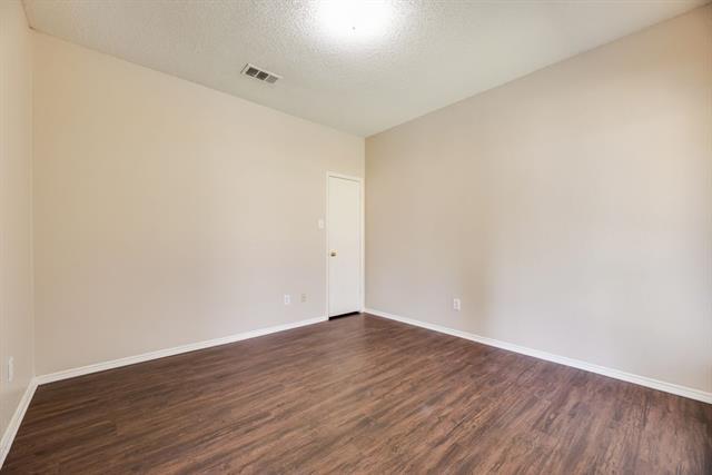 Building Photo - 636 Canyon Pl