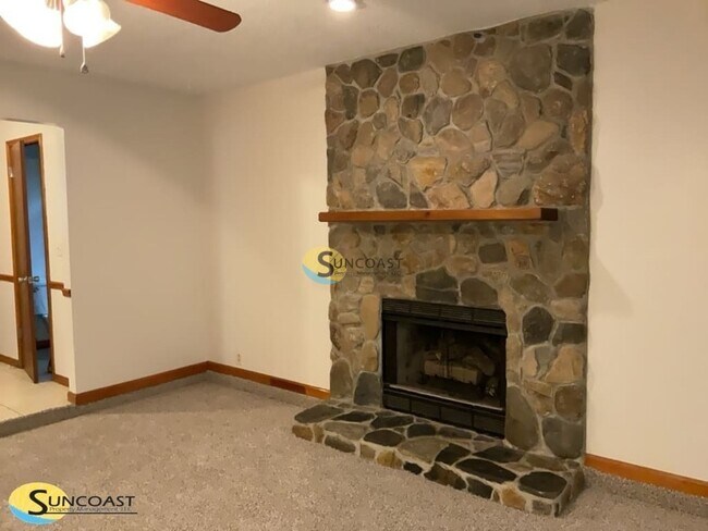 Foto del edificio - 7213 Mimosa Grove Trail