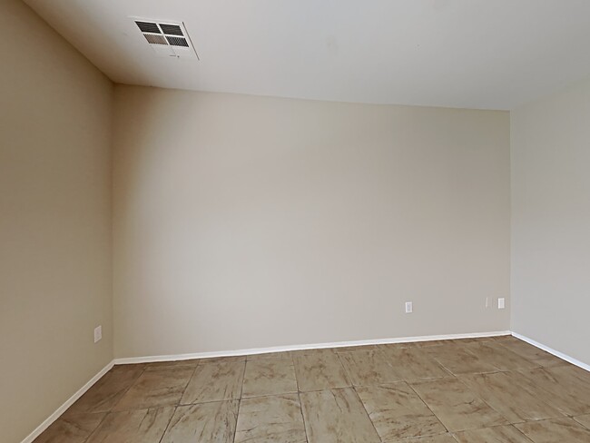 Building Photo - 1558 S Jacana Ln