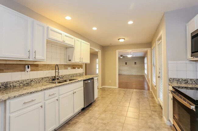 Foto del edificio - 4837 S Ridge S