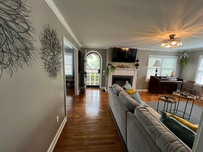 Building Photo - Charming 3BR House in Mason
