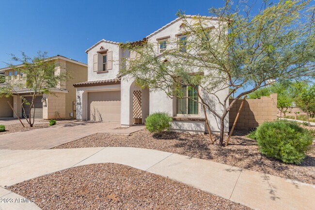 Building Photo - 4482 S Montana Dr