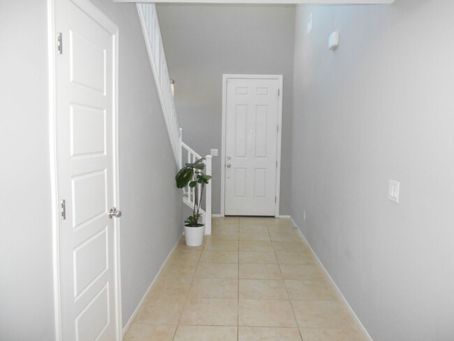 Foto del edificio - Charming 3 Bedroom Home Available!