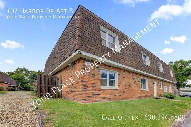 Foto del edificio - Beautifully updated 2BR, 1BA in Pelican Cove!