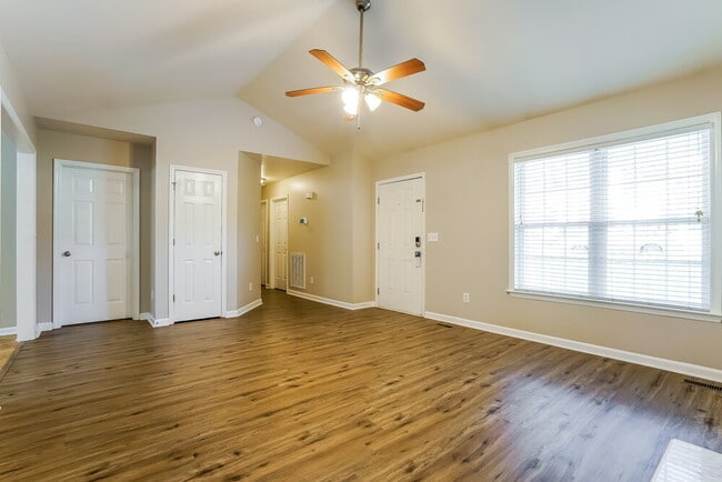 Building Photo - 305 Wood Green Dr