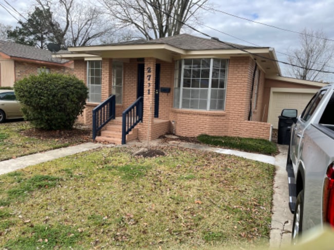 Building Photo - 2731 Michelli Dr