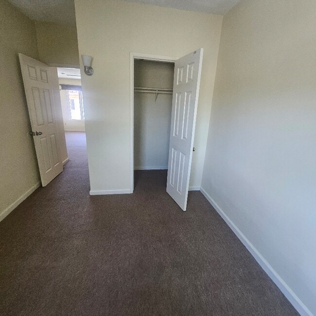 Foto del edificio - 9823-9827 Walnut St