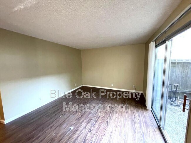 Foto del edificio - 1154 Magnolia Avenue