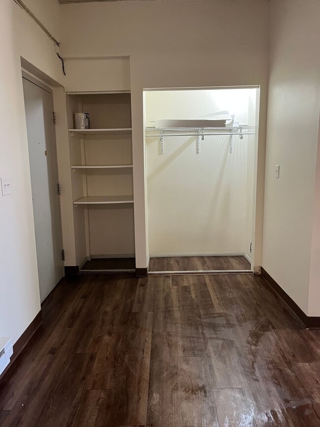 Interior Photo - Riverview Tower Apartments
