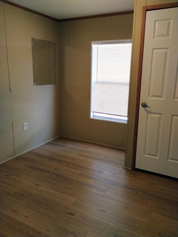 Foto del edificio - 5510 Lavey Ln