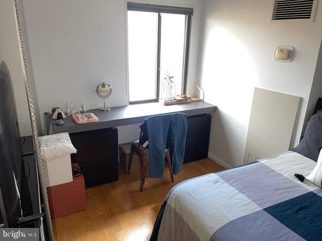 Foto del edificio - 1718 P St NW