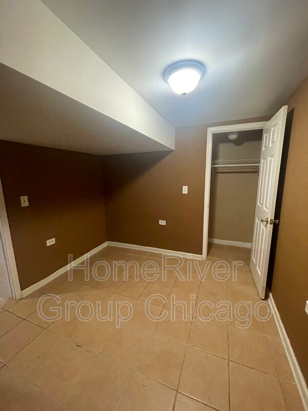 Building Photo - 3834 W Polk St