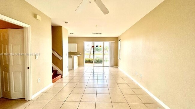 Building Photo - 677 NW 170th Ter