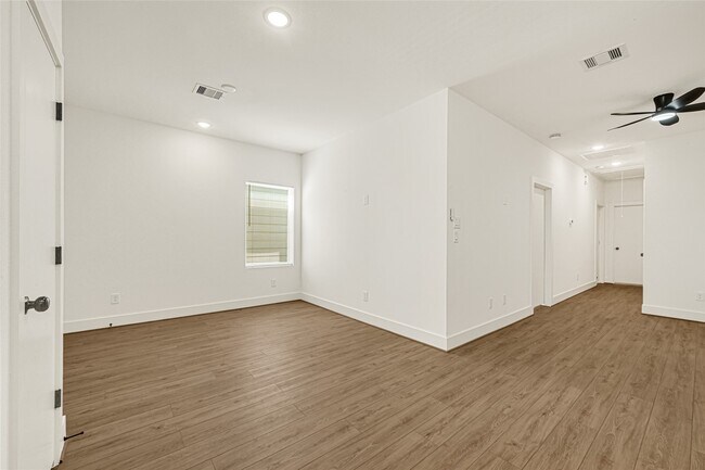 Foto del edificio - 407 Calloway St