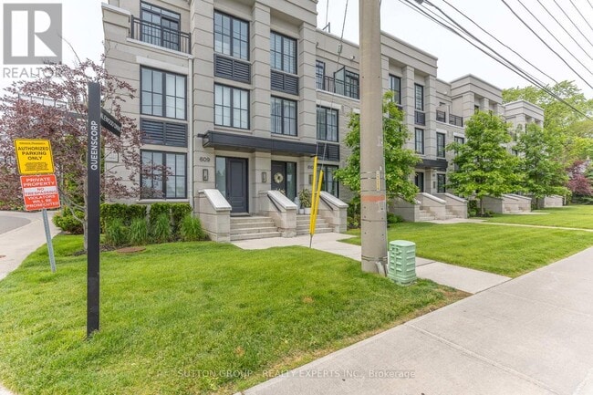 Building Photo - 1190 Cawthra Rd
