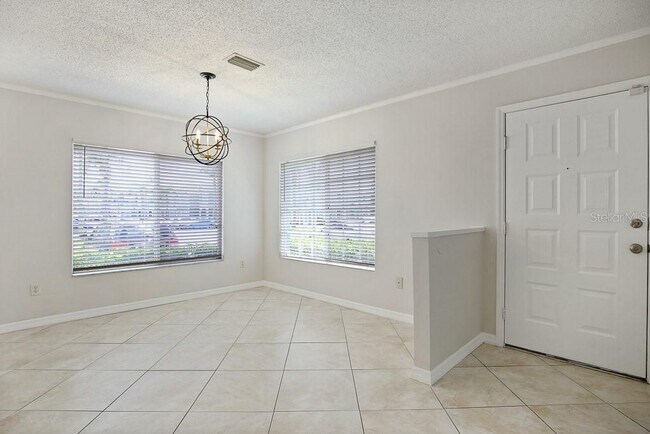 Building Photo - 1673 Fluorshire Dr