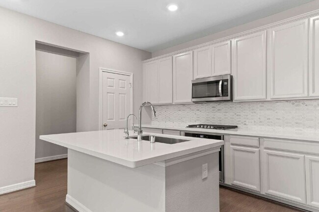 Foto del edificio - 9511 Towne Lake Pkwy