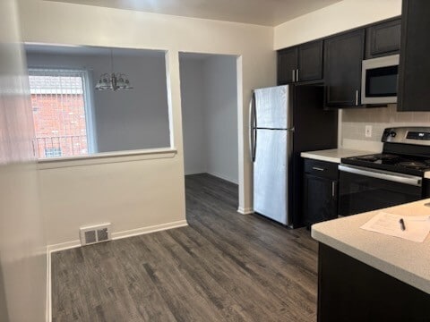 Interior Photo - Corner Place Apartments