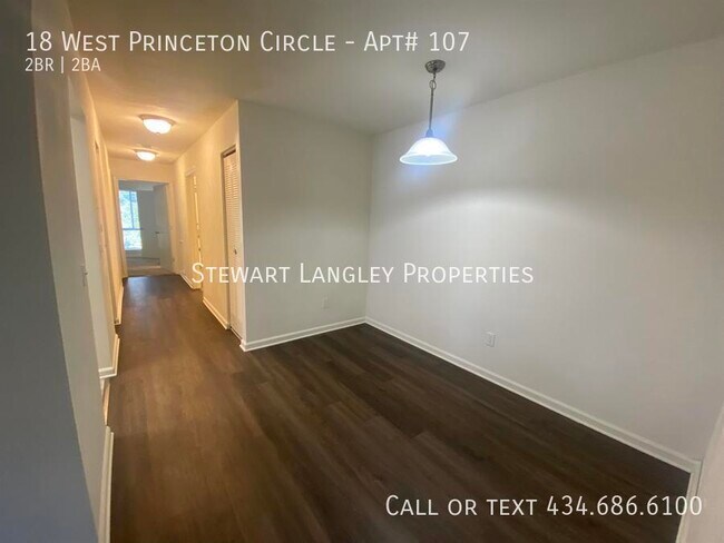 Foto del edificio - 18 W Princeton Cir Cir