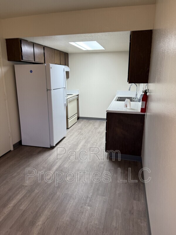 Foto del edificio - 3350 Boniface Pkwy