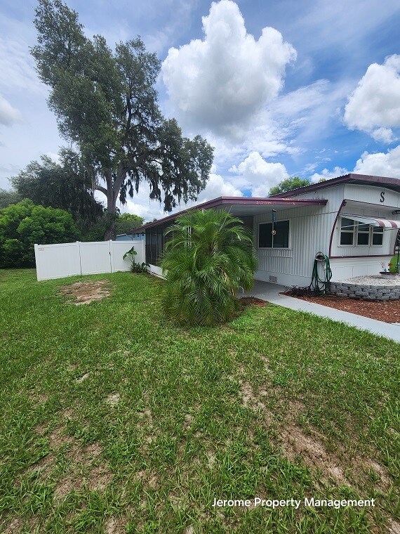 Photo - 4618 La Force St House