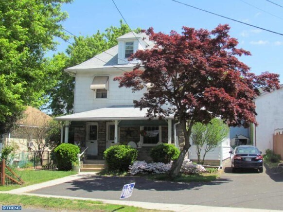 House Front - 2763 Mount Carmel Ave